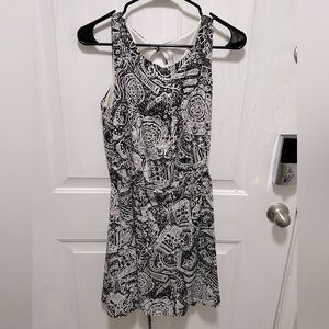 Compass Sleeveless Dress